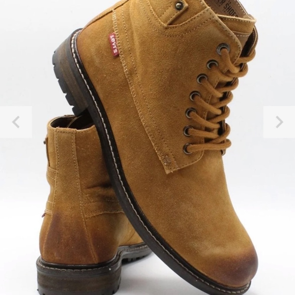 LEVI'S  Sheffield Lug Suede Boot